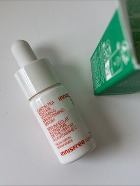 3/15$ ✨ Innisfree mini/travelGreen Tea Enzyme Vitamin C Brightening Serum